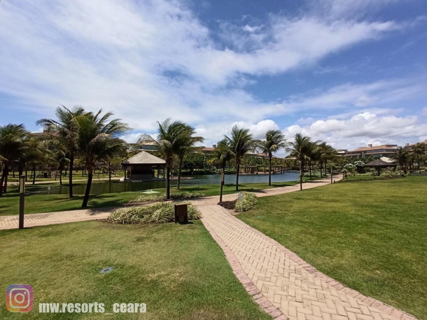 Golf Apartment